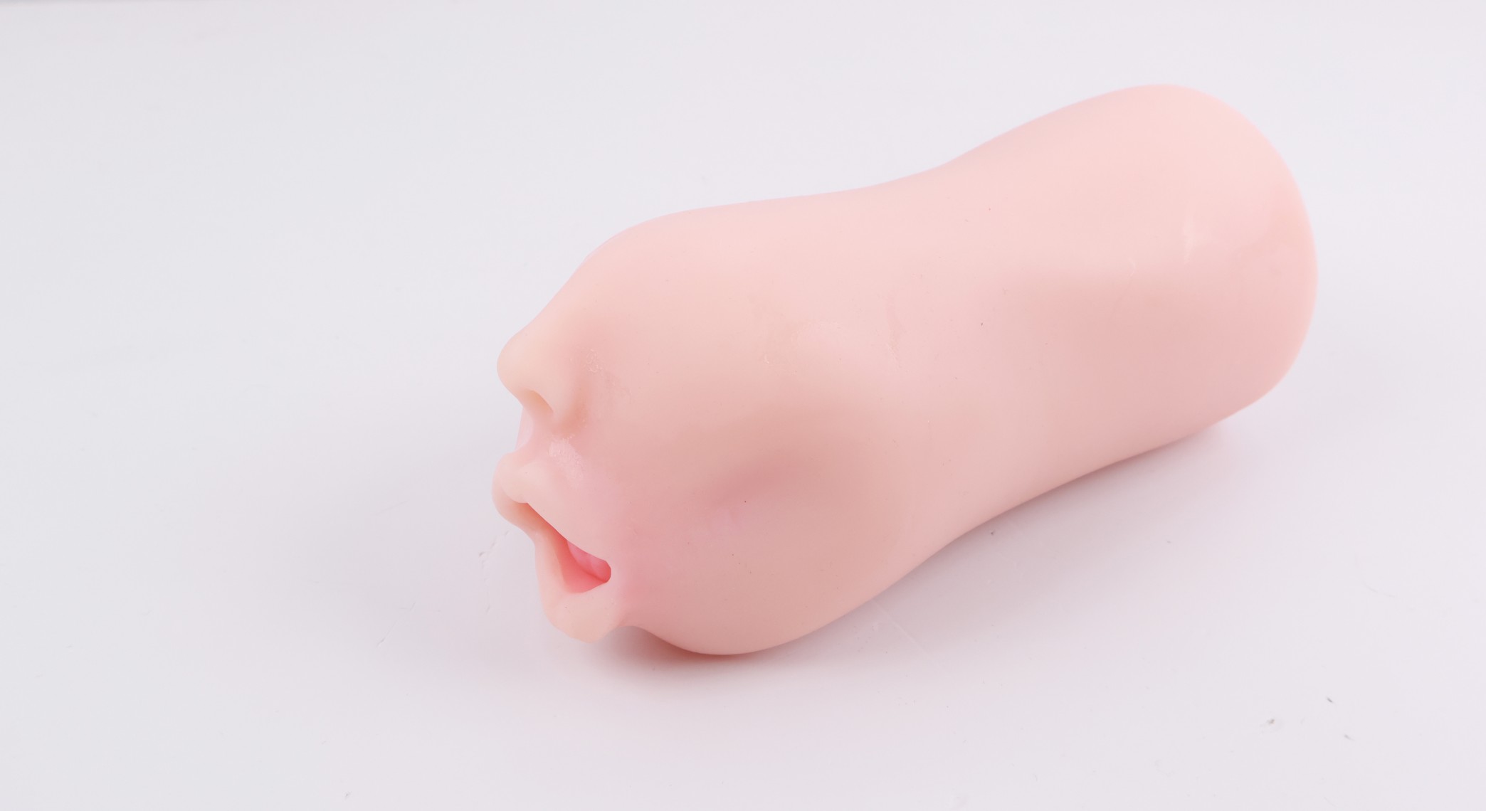 LoveFactor——“完堕肉舌”评测！碧池系真空口交造型！大舌头+深喉感简单粗暴