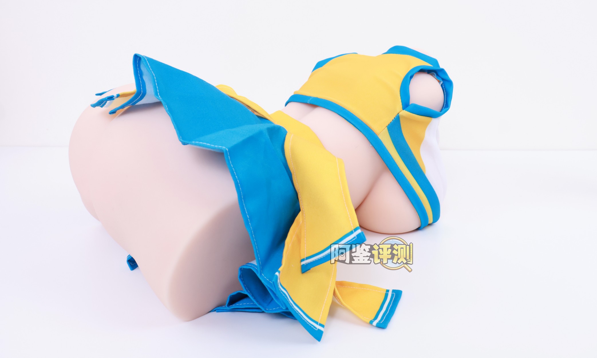 yokubou——“火热应援团（半身）”评测！小臀模前作的延续半身款，终于有一款带软胸的小身体了！