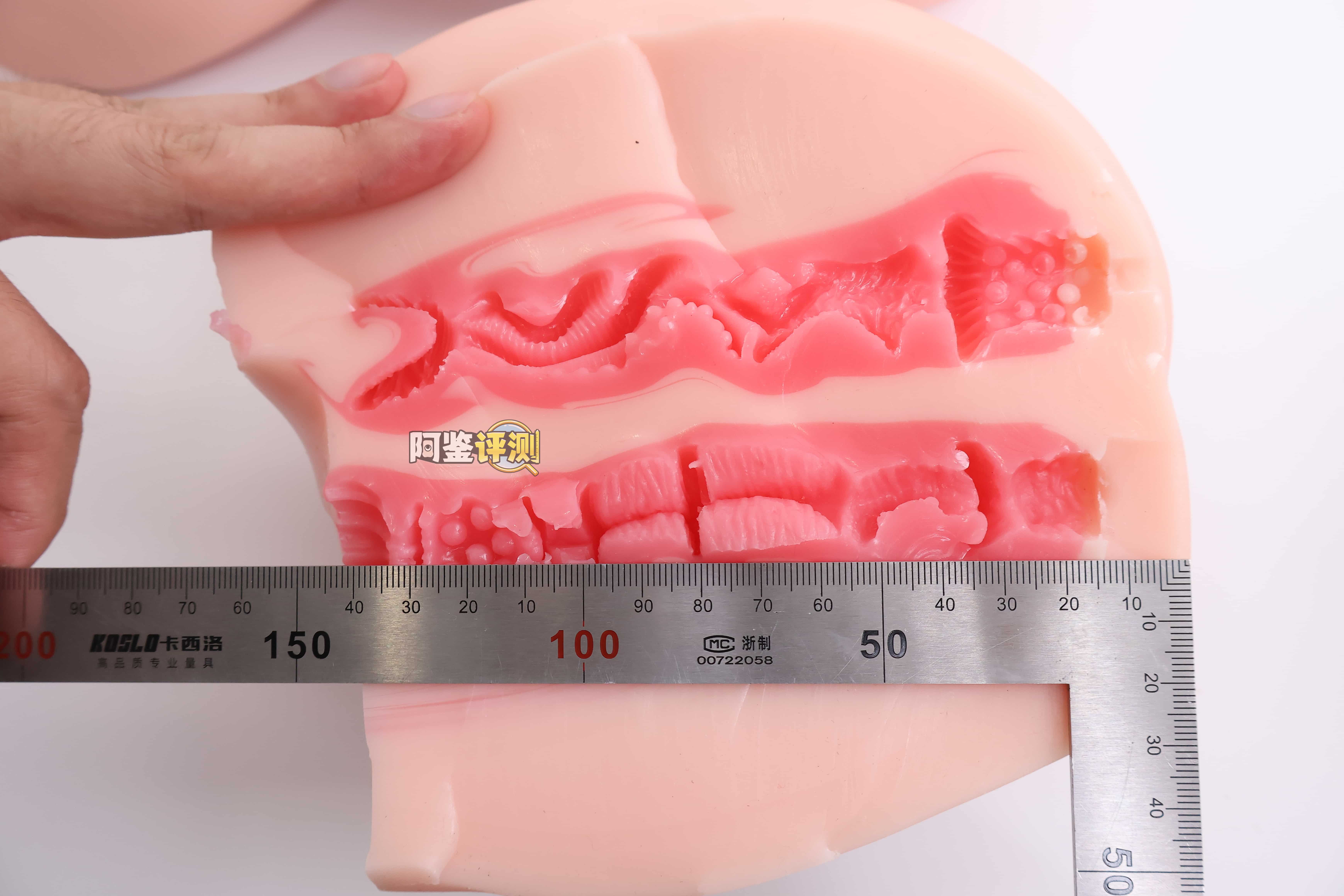 MODE——“幻乳龙娘”评测！小鬼魔皇的挑战者？不同材质的巨乳感觉确实是不太一样